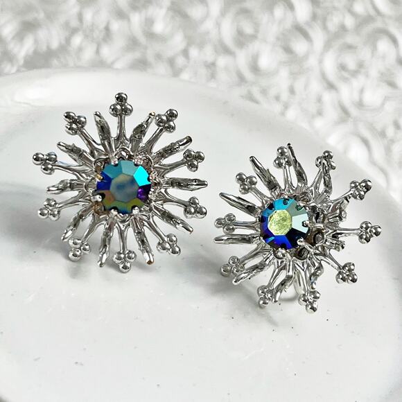 Vintage Aurora Borealis Silver Starburst Screw Back Earrings - Picture 1 of 5